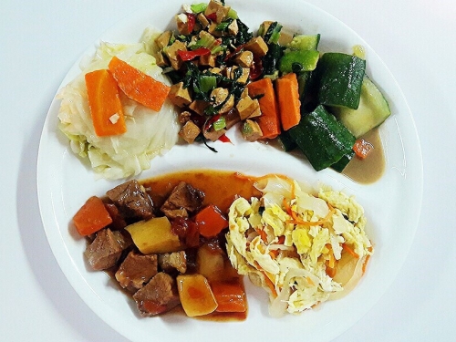 飴益團膳，伙食承包